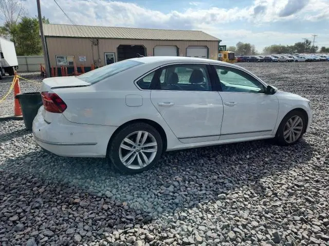 2018 VOLKSWAGEN PASSAT SEL PREMIUM  