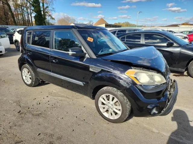 2013 KIA SOUL +  