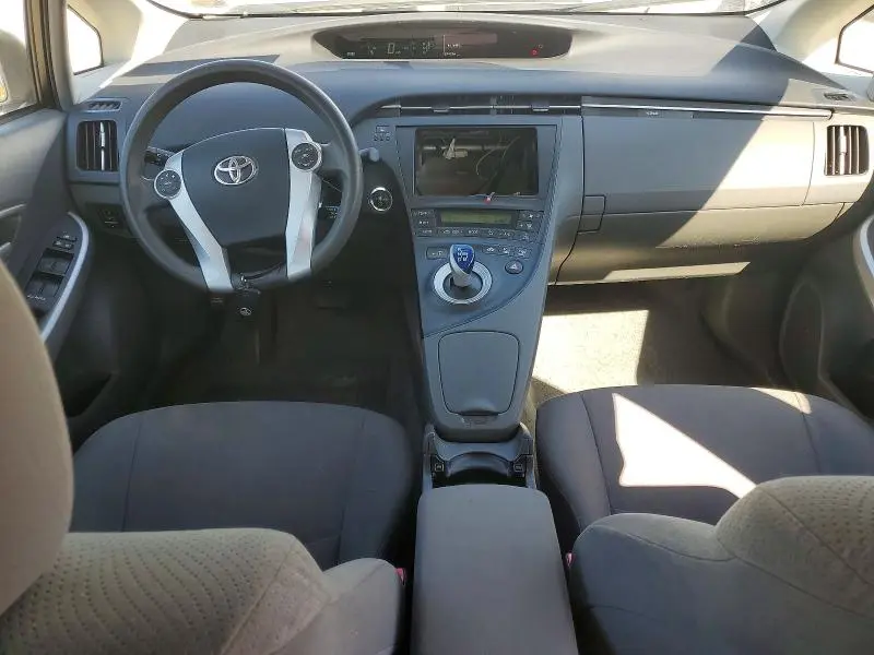 2010 TOYOTA PRIUS II  