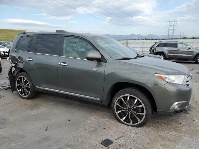 2013 TOYOTA HIGHLANDER LIMITED  