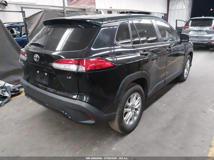 2023 TOYOTA COROLLA CROSS LE