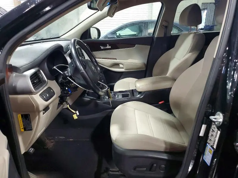 2018 KIA SORENTO LX V6  