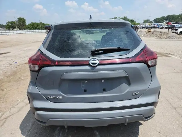 2021 NISSAN KICKS SV  