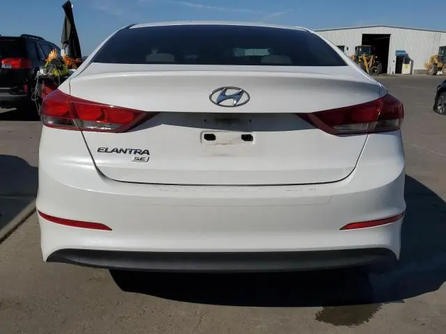 2018 HYUNDAI ELANTRA SE
