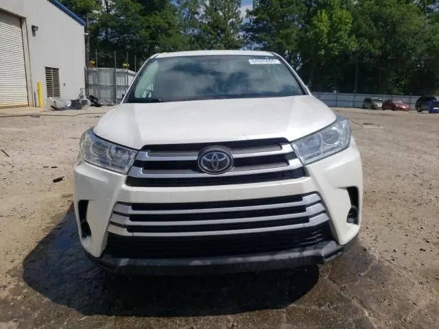 2018 TOYOTA HIGHLANDER LE  