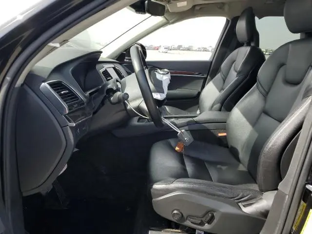 2018 VOLVO XC90 T5  