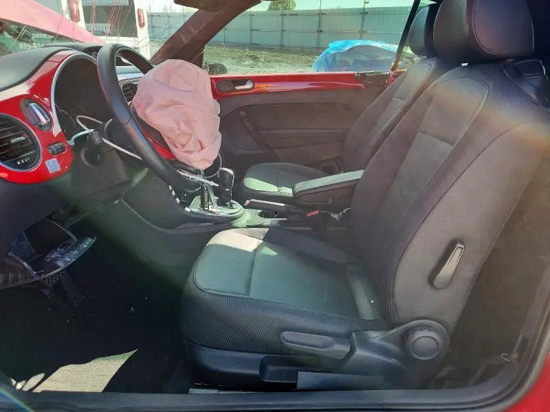 2015 VOLKSWAGEN BEETLE TDI  