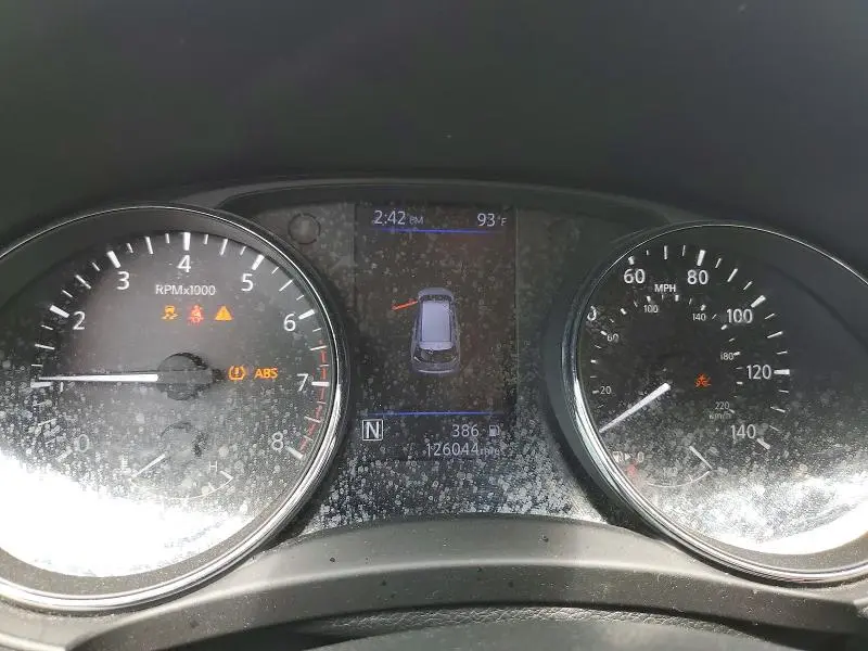 2018 NISSAN ROGUE SV  