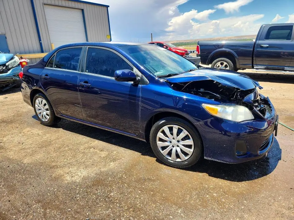 2013 TOYOTA COROLLA LE  