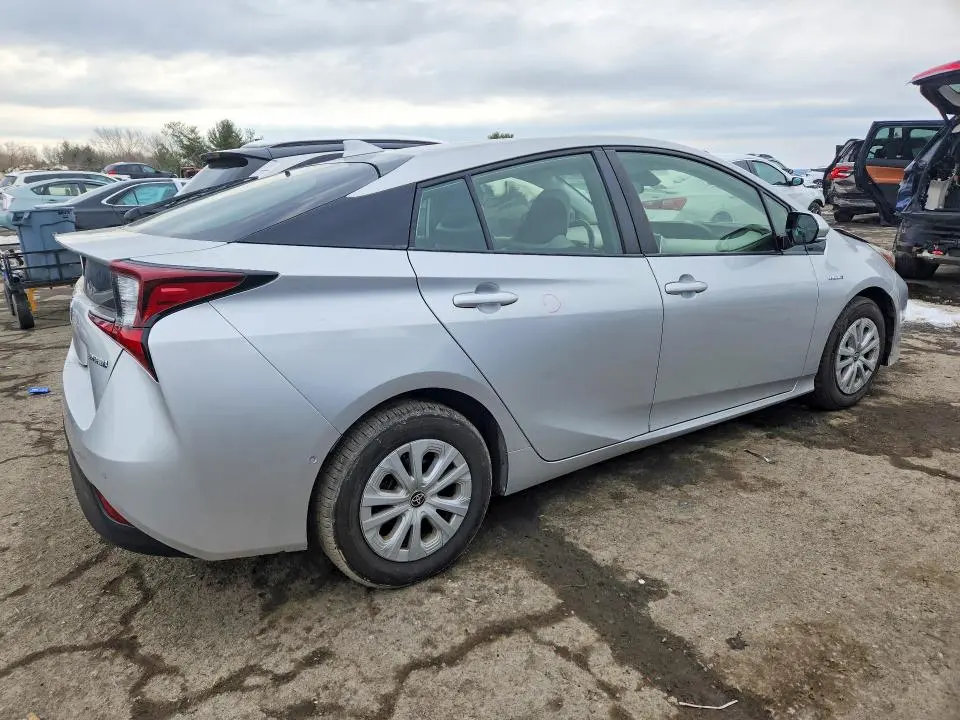 2019 TOYOTA PRIUS   