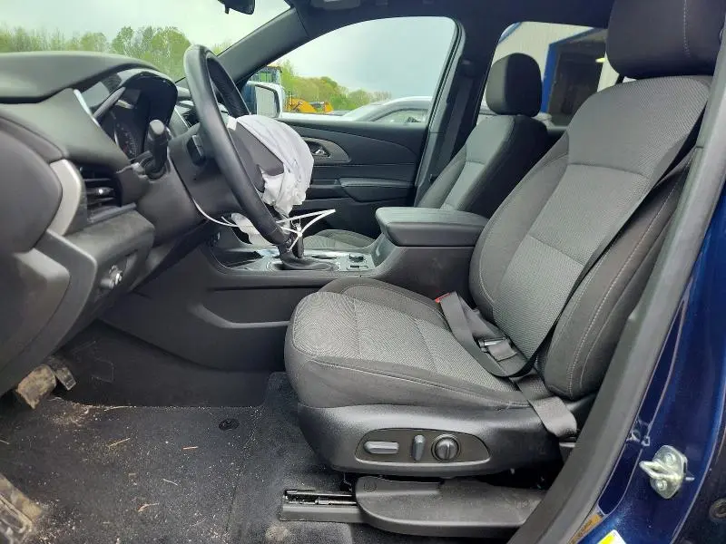 2023 CHEVROLET TRAVERSE LT  