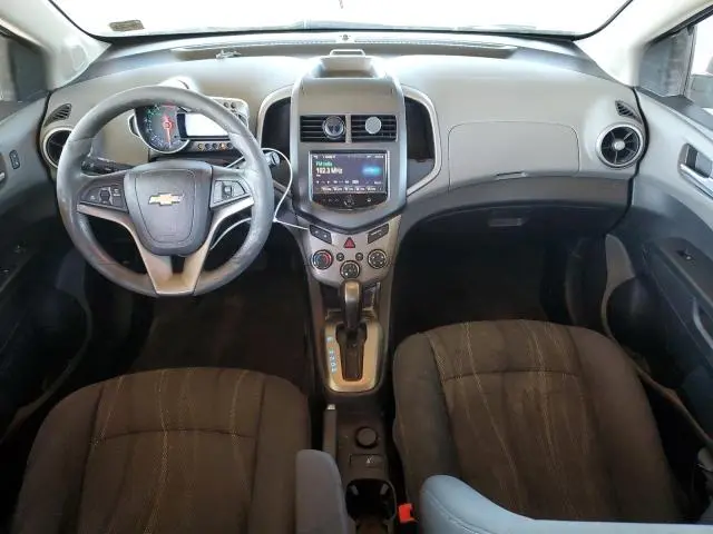 2016 CHEVROLET SONIC LT  
