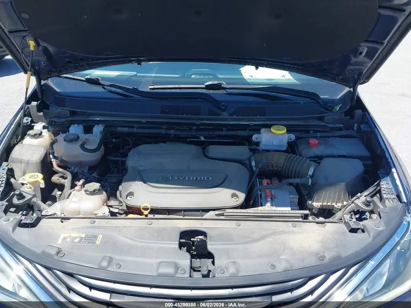 2018 CHRYSLER PACIFICA HYBRID TOURING PLUS