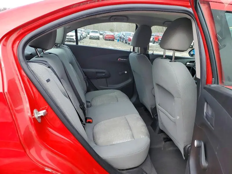 2014 CHEVROLET SONIC LS  