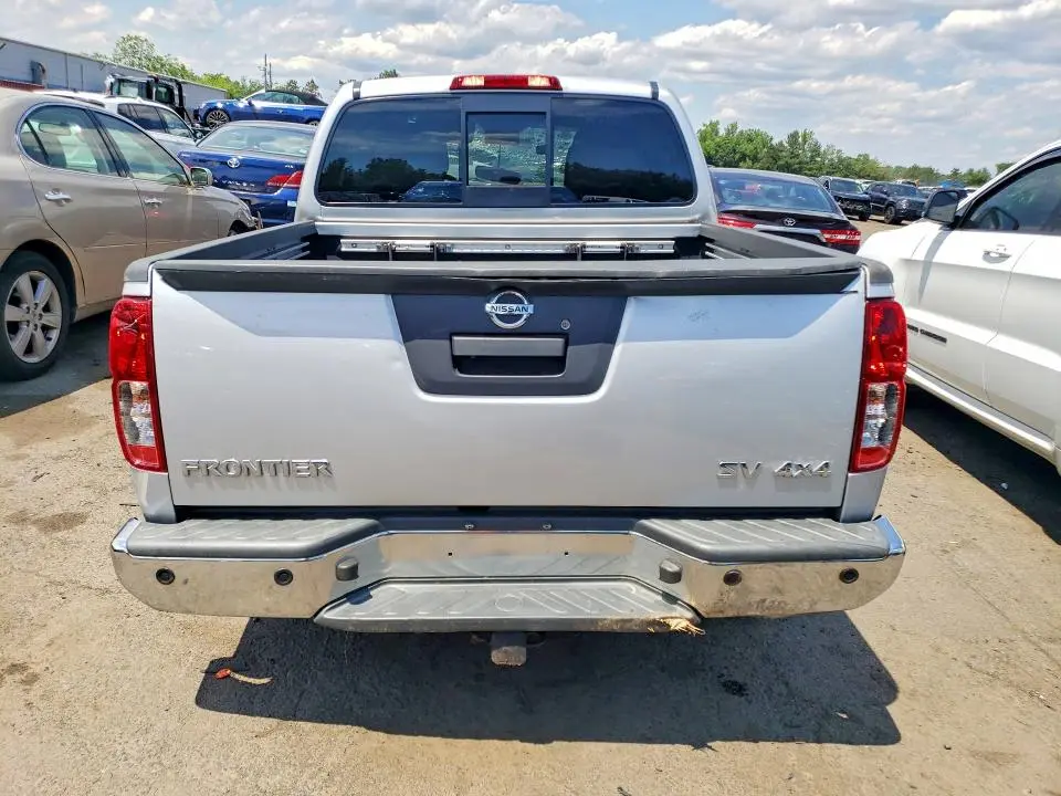2019 NISSAN FRONTIER SV  