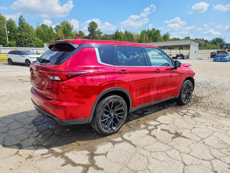 2023 MITSUBISHI OUTLANDER SE  