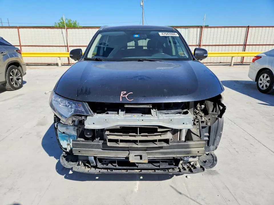 2018 MITSUBISHI OUTLANDER SE  