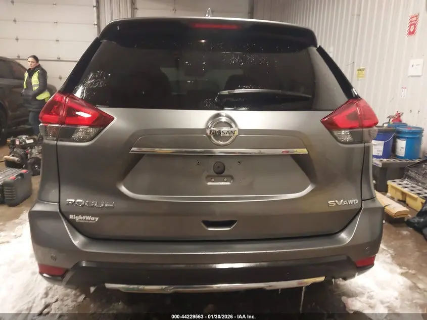 2019 NISSAN ROGUE SV