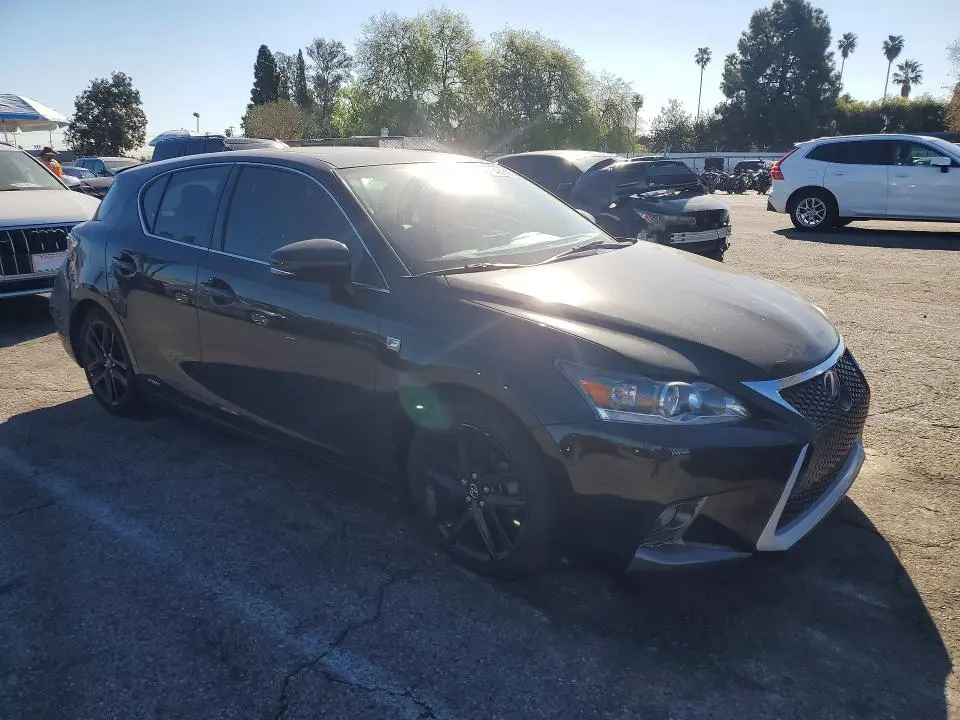 2014 LEXUS CT 200  