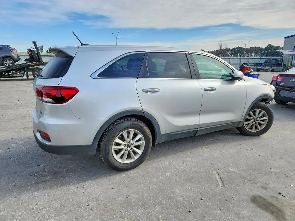 2020 KIA SORENTO L  