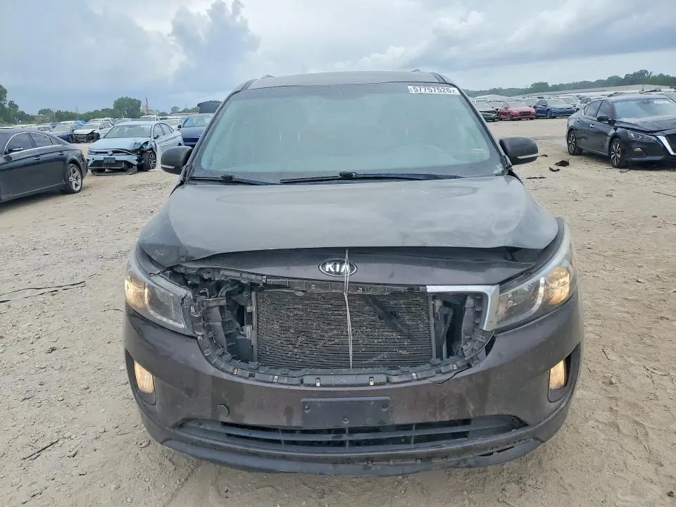 2016 KIA SEDONA SX  
