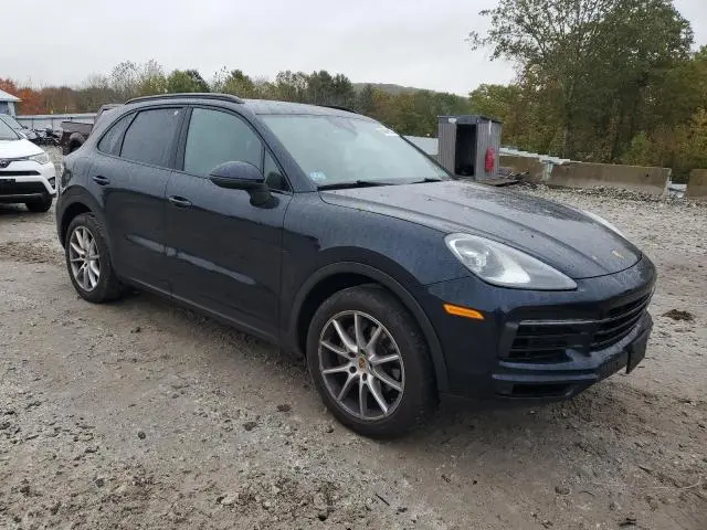 2019 PORSCHE CAYENNE