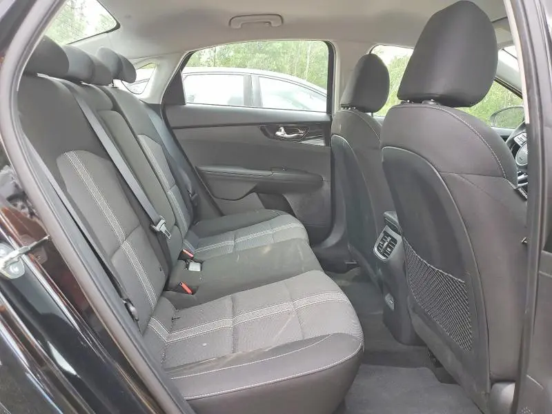 2024 KIA FORTE EX  