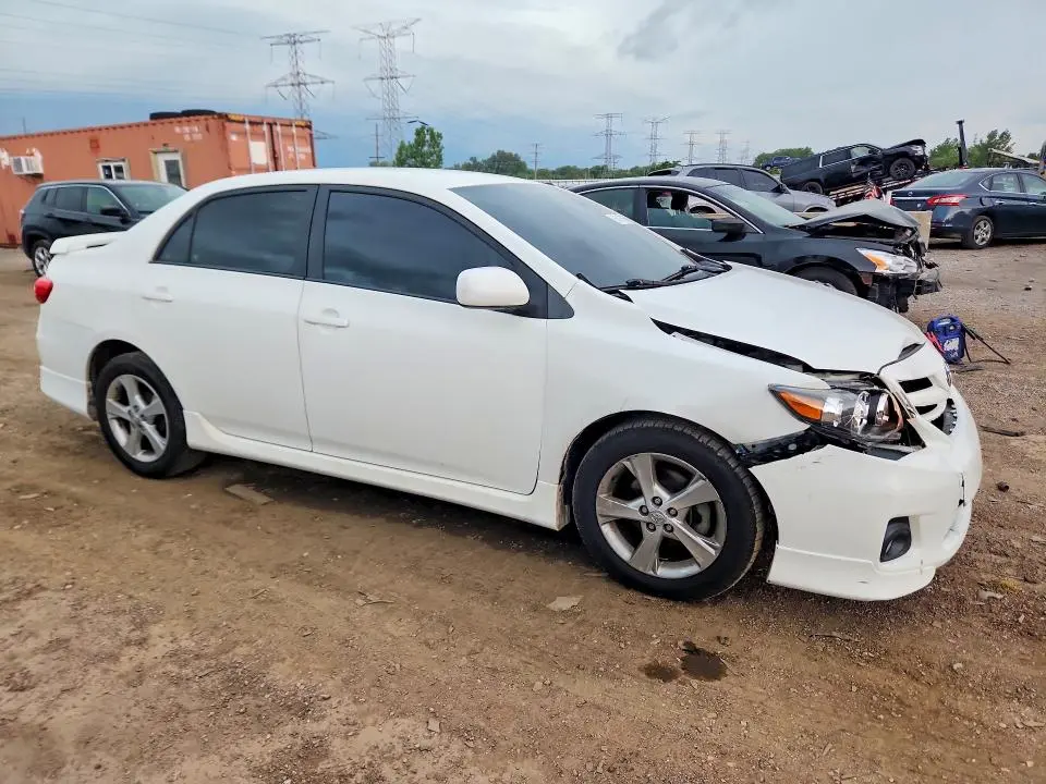 2011 TOYOTA COROLLA S  
