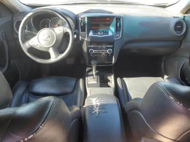 2011 NISSAN MAXIMA S  