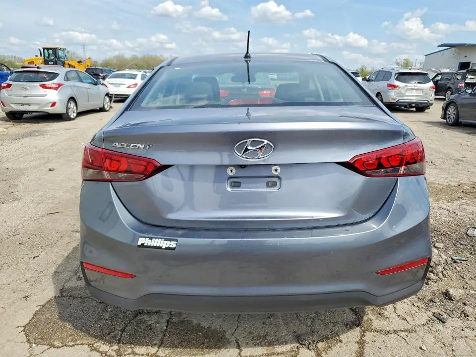 2018 HYUNDAI ACCENT SE  