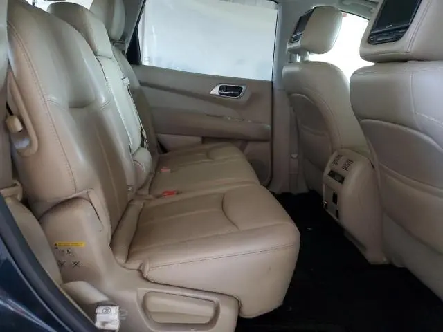 2016 NISSAN PATHFINDER S  