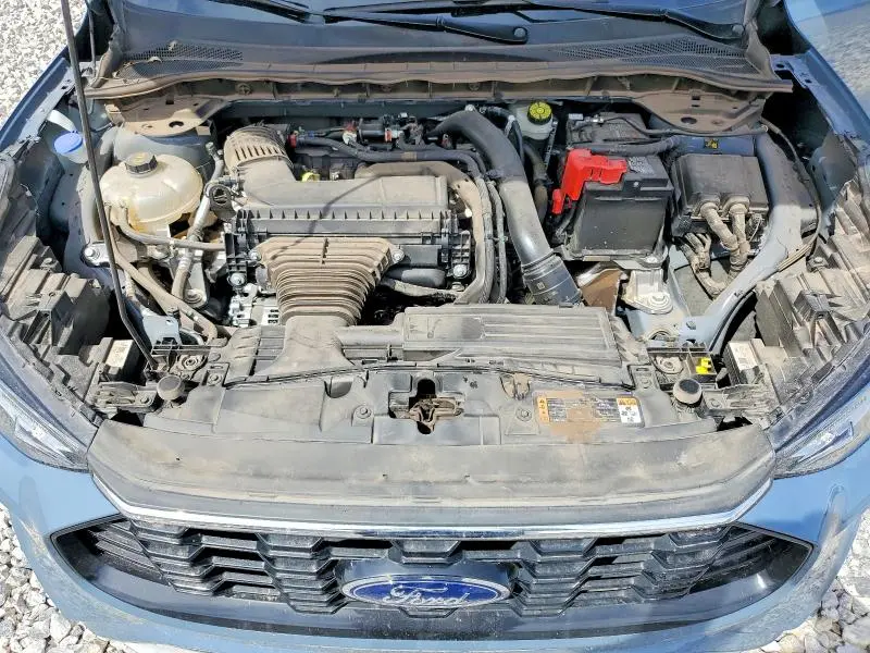 2023 FORD ESCAPE ST LINE SELECT  
