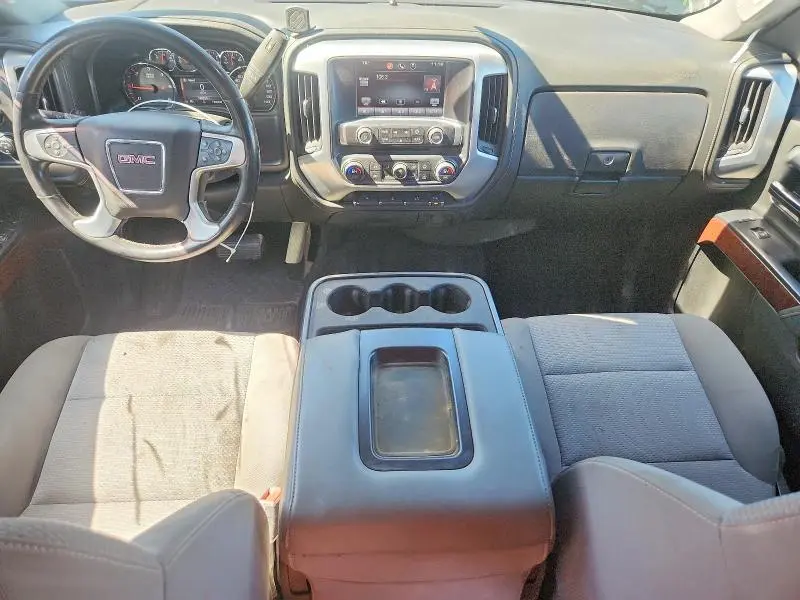 2015 GMC SIERRA K2500 SLE  