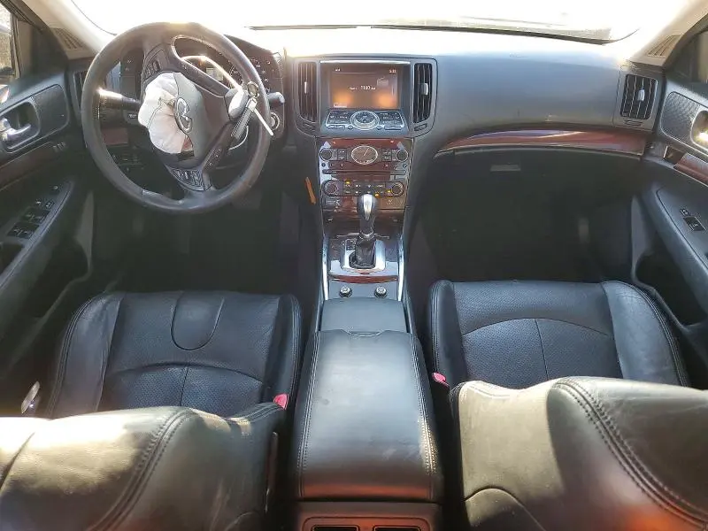 2011 INFINITI G37 BASE  