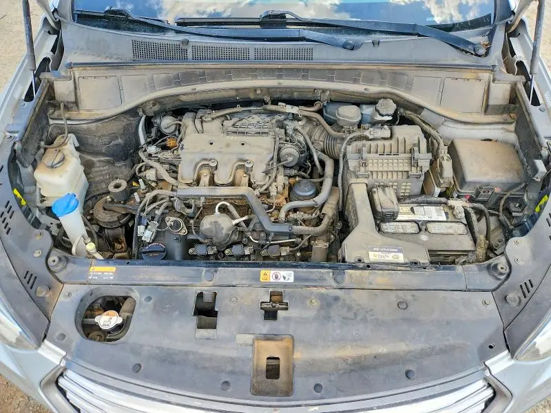2017 HYUNDAI SANTA FE SE ULTIMATE  