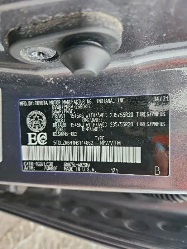 2021 TOYOTA HIGHLANDER XSE  