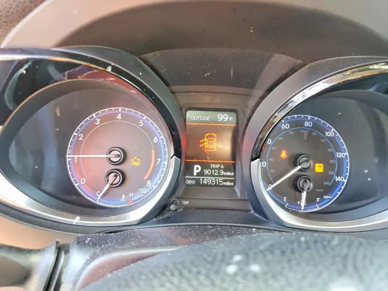 2014 TOYOTA COROLLA S PLUS  