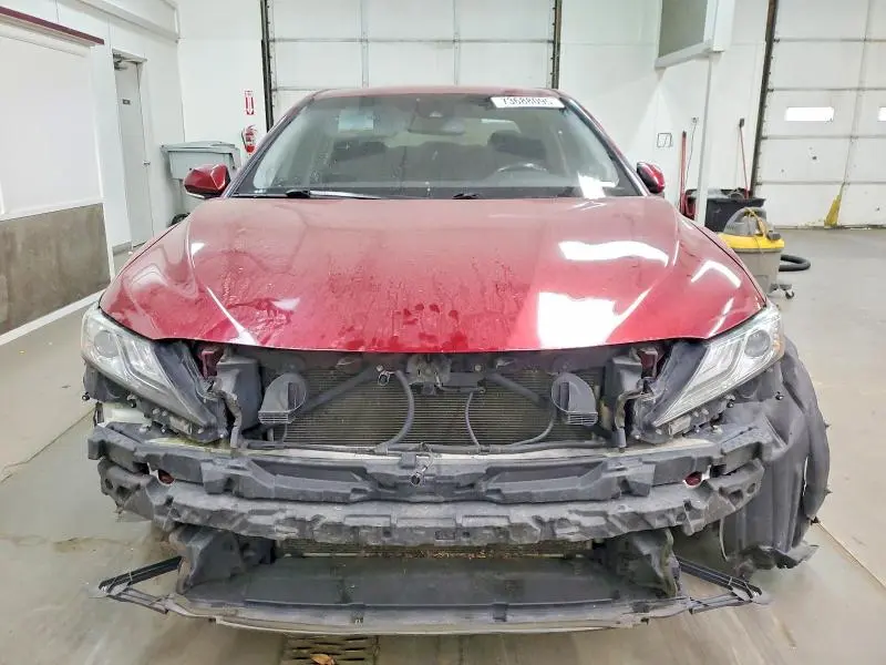 2018 TOYOTA CAMRY XSE  