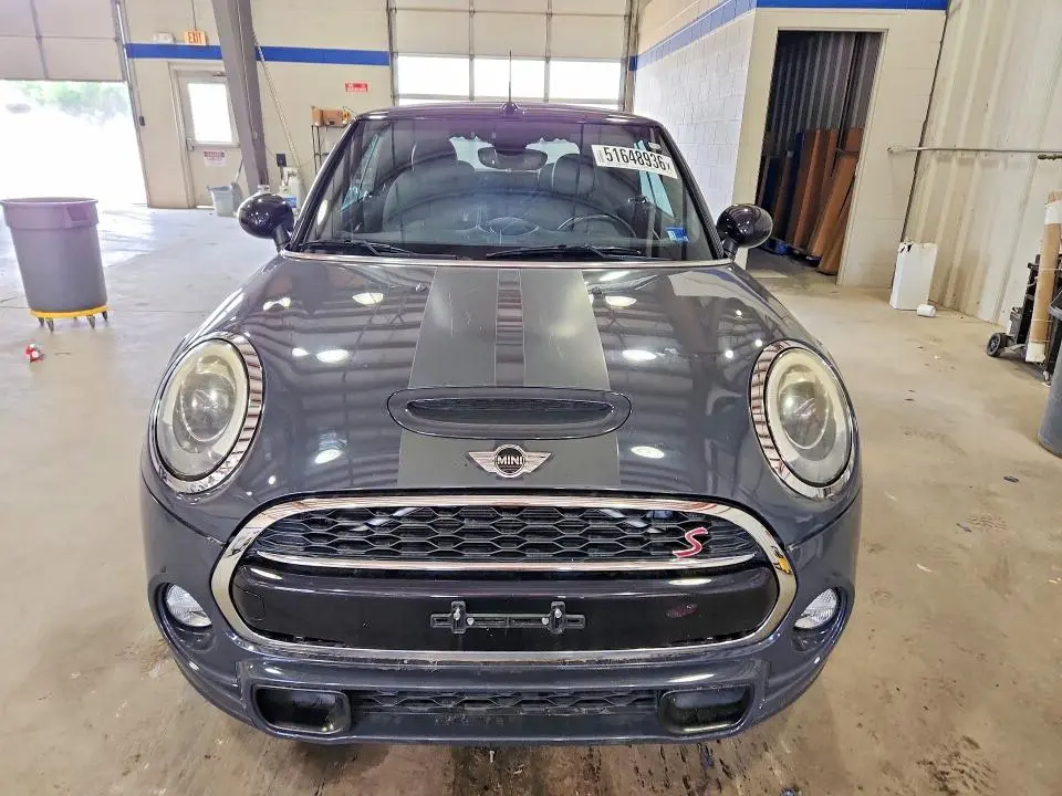 2016 MINI COOPER S  