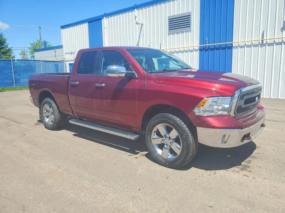 2018 RAM 1500 SLT  