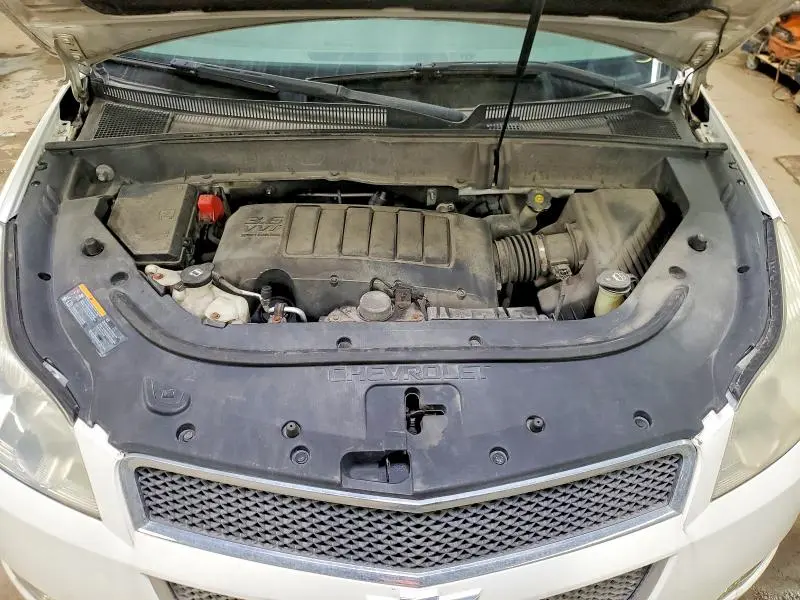 2011 CHEVROLET TRAVERSE LS  