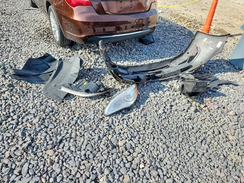2013 CHRYSLER 200 LIMITED  
