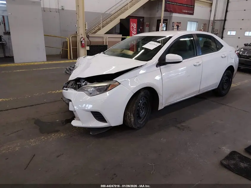 2016 TOYOTA COROLLA LE