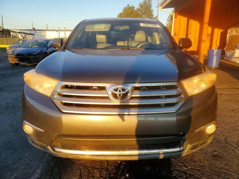 2012 TOYOTA HIGHLANDER LIMITED  