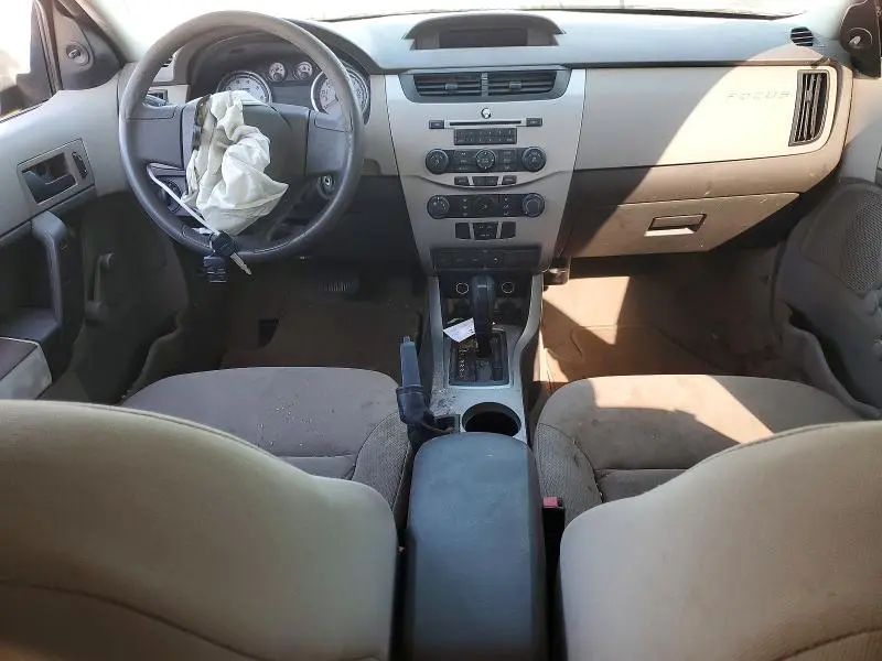 2010 FORD FOCUS S  