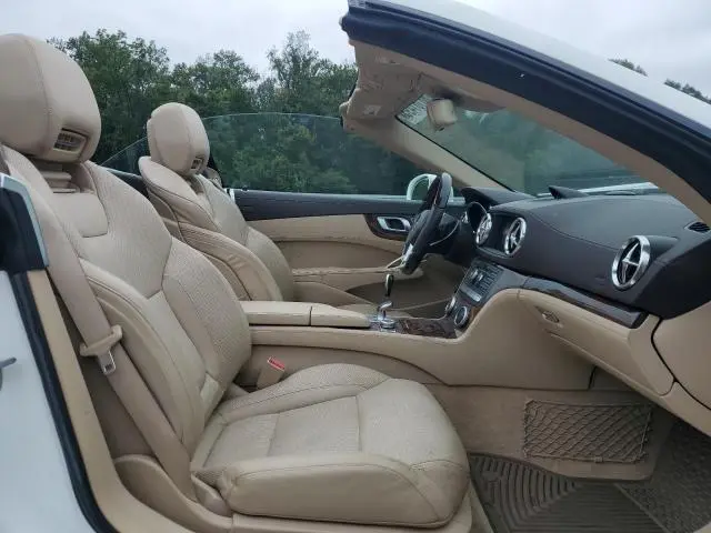 2014 MERCEDES-BENZ SL 550  