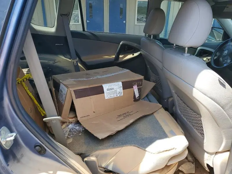 2011 TOYOTA RAV4 LIMITED  