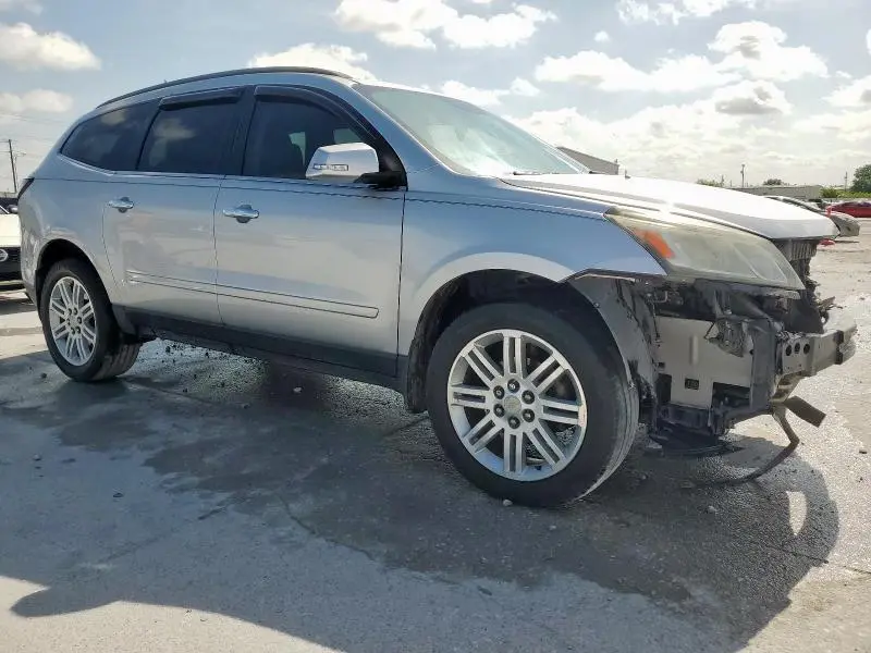 2014 CHEVROLET TRAVERSE LT  