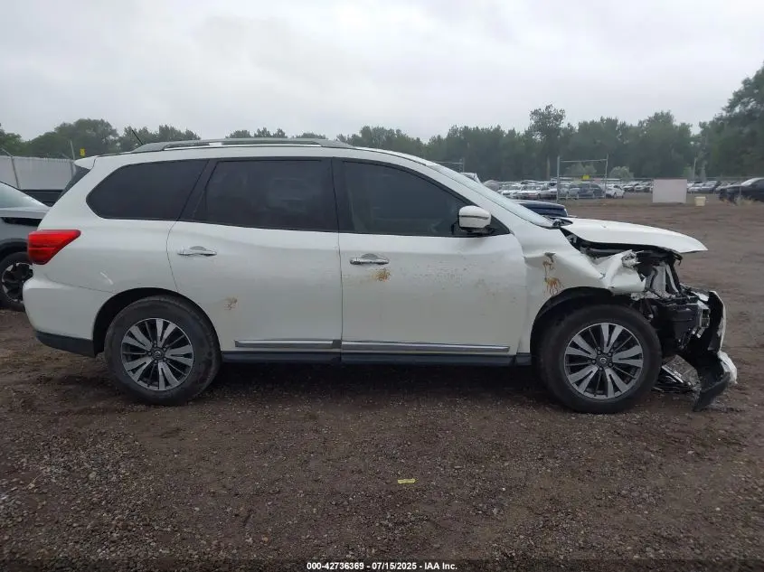 2017 NISSAN PATHFINDER SL