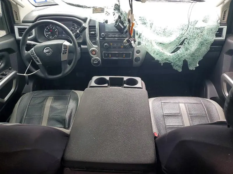2021 NISSAN TITAN S  